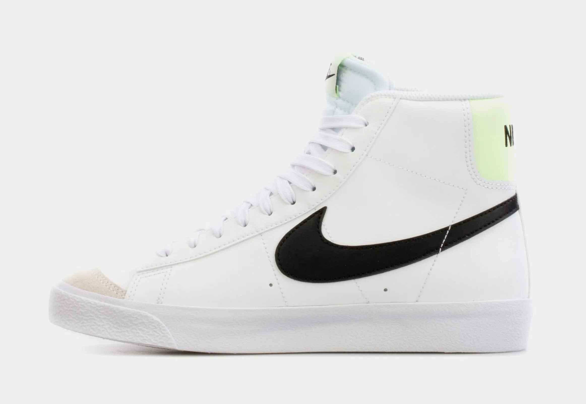 Blazer Mid 77 Grade School Lifestyle Shoes (White/Black)