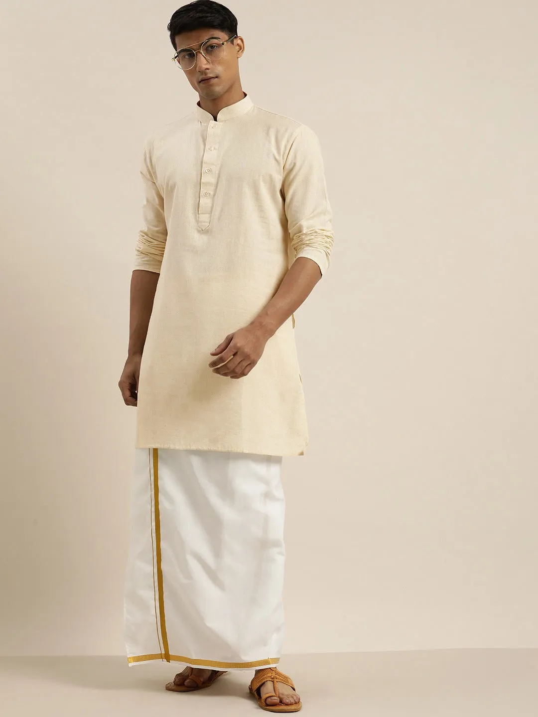 Jashvi Men Cream Pure Cotton Kurta with Mundu