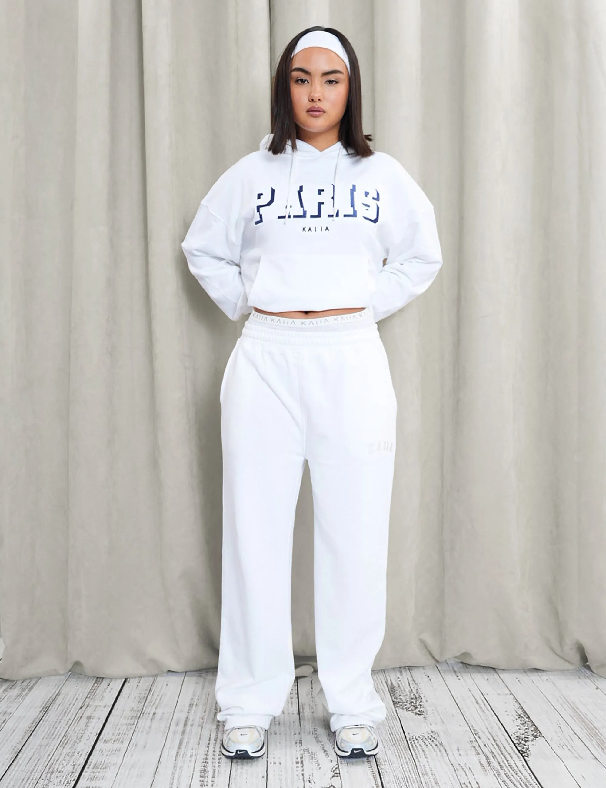 Kaiia Wide Leg Sweat Pants White