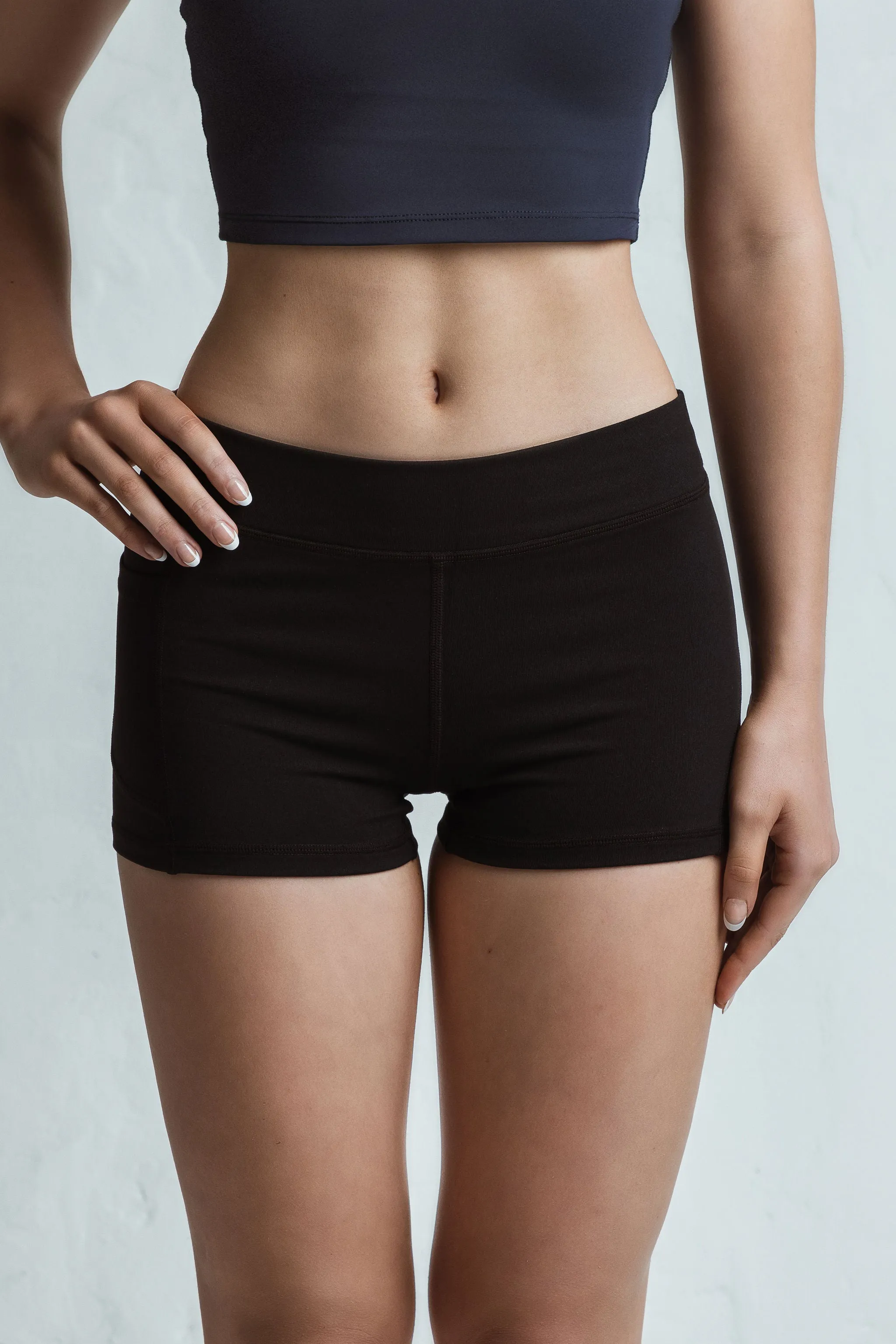 Luxe Black Shorts with side pocket