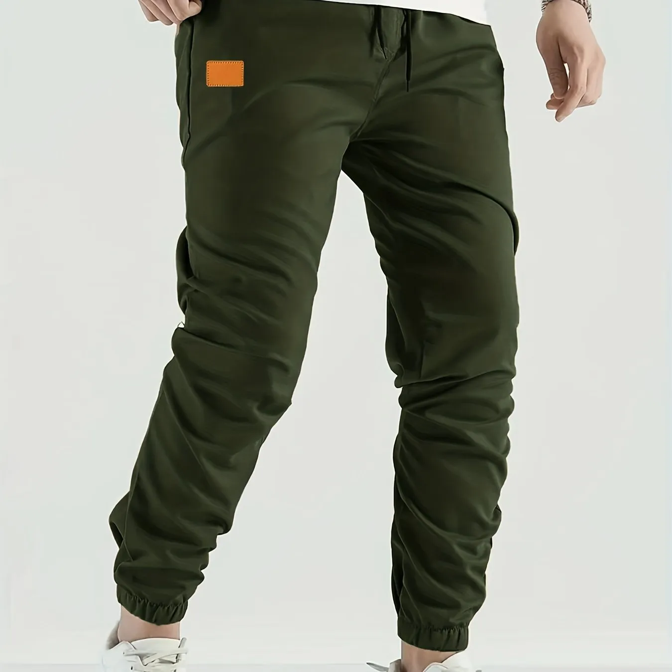 Versatile Mens Cargo Pants Durable Workwear for Outdoor Activities