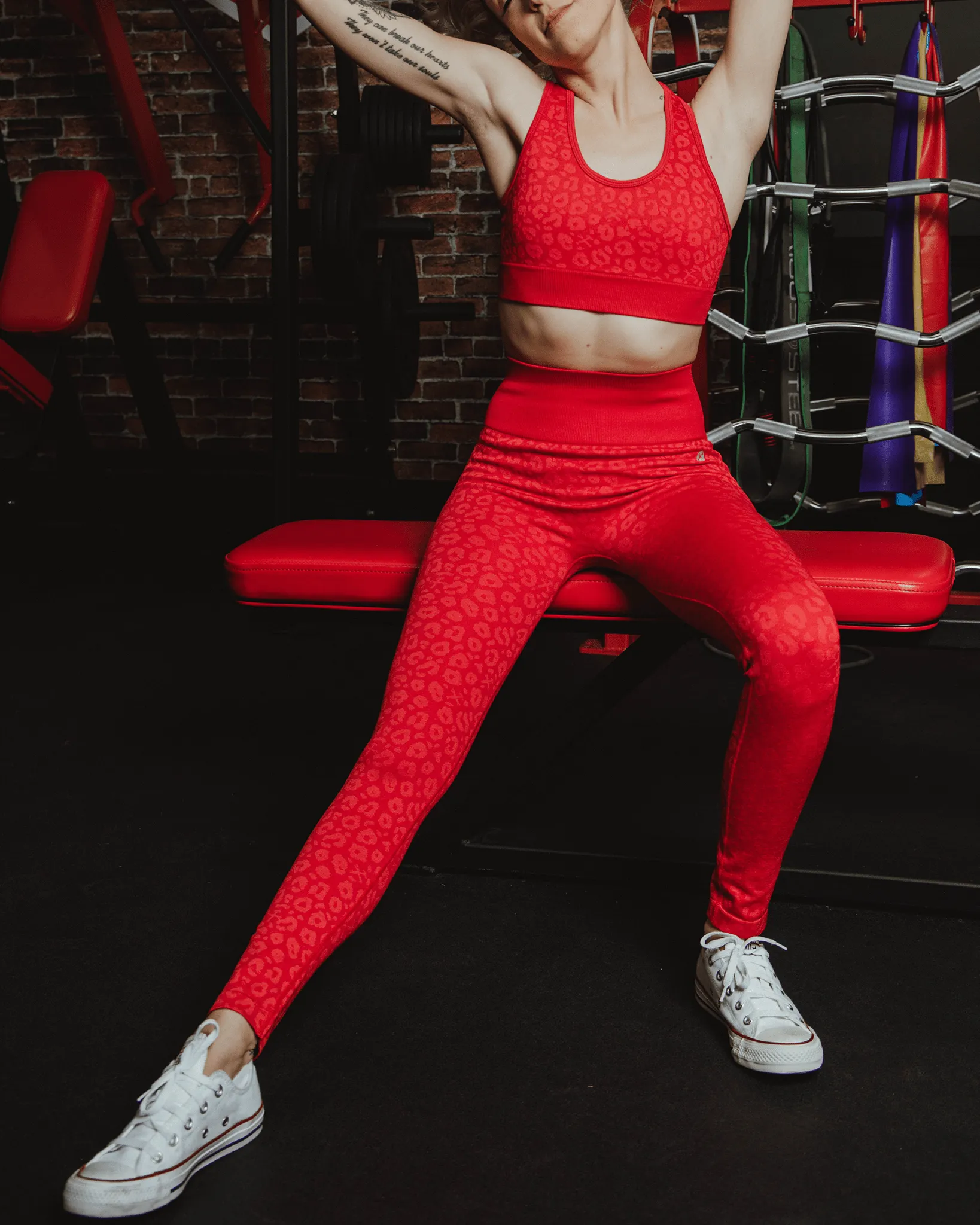 Women's Seamless Leggings - Red Leopard